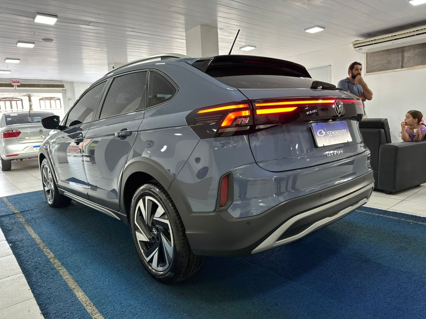 volkswagen nivus 1.0 200 tsi total flex highline automatico 5p 20256