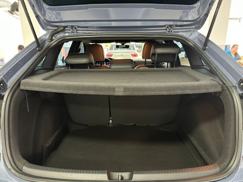 volkswagen nivus 1.0 200 tsi total flex highline automatico 5p 202516