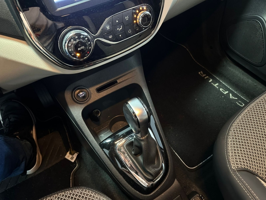 renault captur 1.6 16v sce flex intense x-tronic 5p automatico 202013