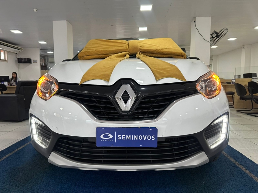 renault captur 1.6 16v sce flex intense x-tronic 5p automatico 20203