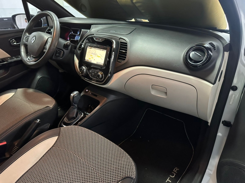 renault captur 1.6 16v sce flex intense x-tronic 5p automatico 202020
