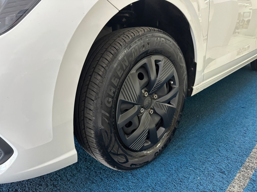 volkswagen polo 1.0 mpi track manual flex 5p 20255