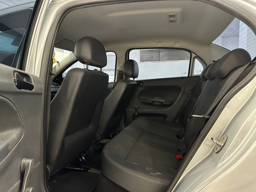 volkswagen voyage 1.6 msi totalflex 4p manual flex 5p 202118