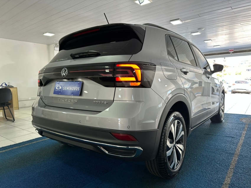 volkswagen t-cross 1.0 200 tsi total flex comfortline automatico 5p 20249