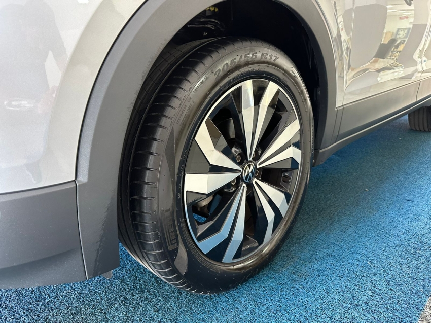 volkswagen t-cross 1.0 200 tsi total flex comfortline automatico 5p 20243