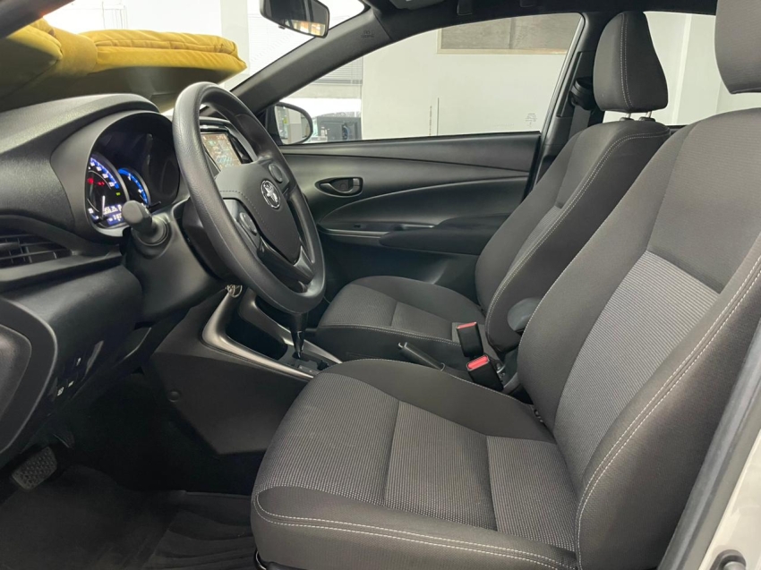 toyota yaris 1.5 16v flex xl multidrive 5p automatico 20258