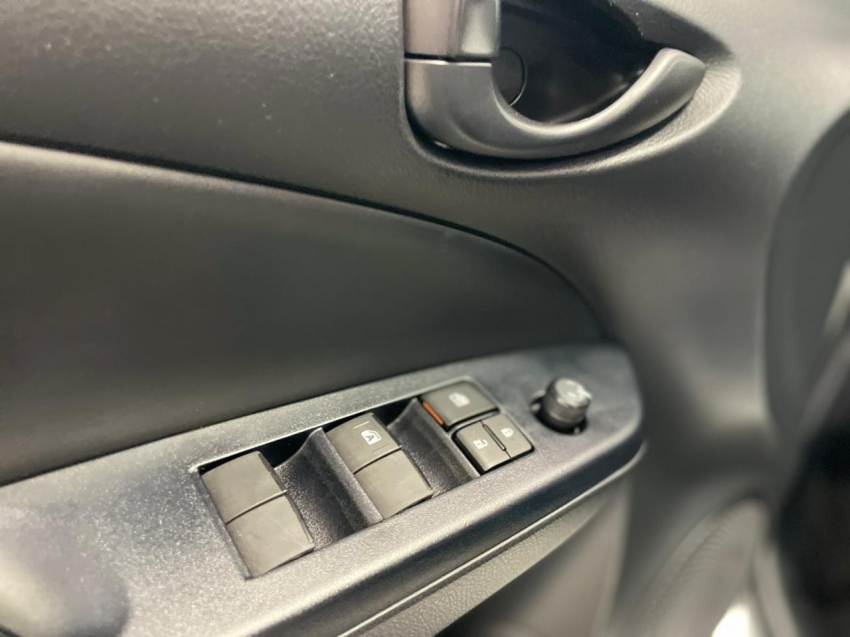 toyota yaris 1.5 16v flex xl multidrive 5p automatico 202513