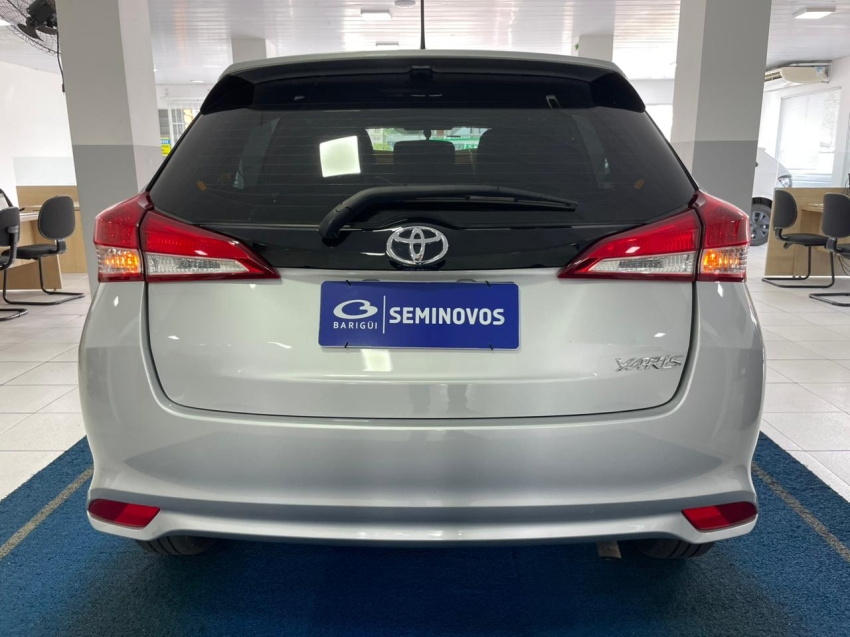 toyota yaris 1.5 16v flex xl multidrive 5p automatico 20255