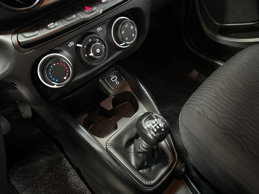 fiat cronos 1.3 firefly flex drive manual 4p 202214