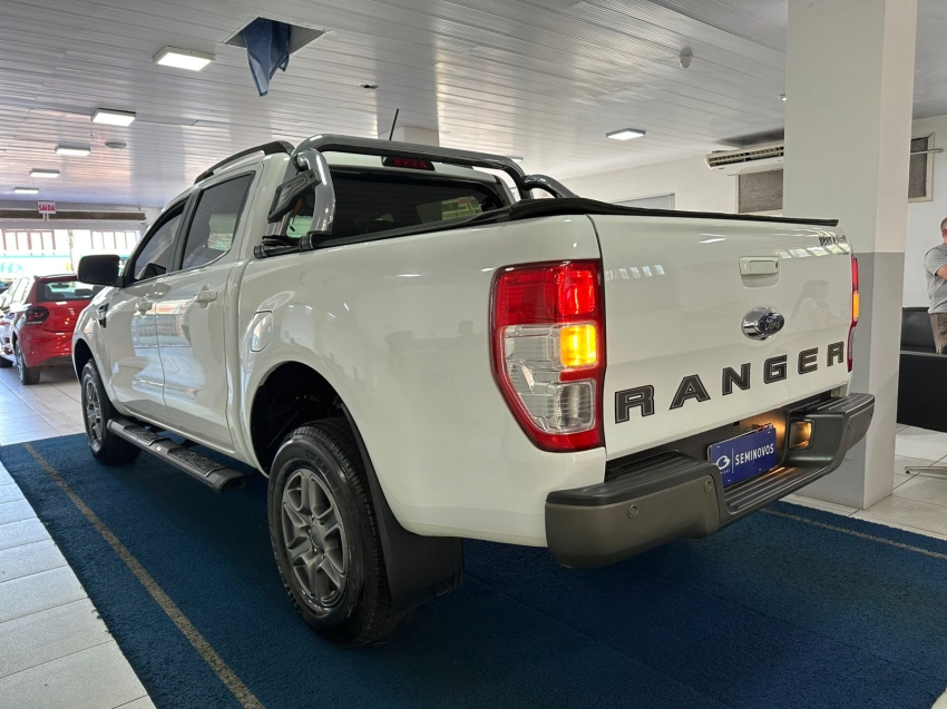ford ranger 2.2 xls 4x2 cd 16v diesel 4p automatico 20219
