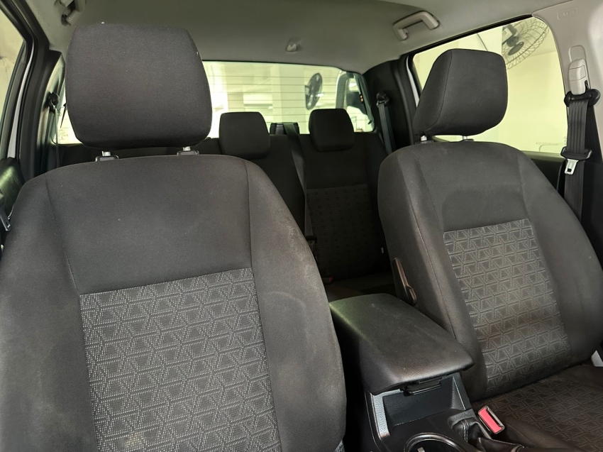 ford ranger 2.2 xls 4x2 cd 16v diesel 4p automatico 20216