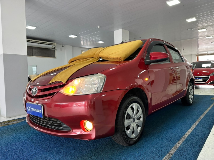 toyota etios 1.5 x sedan 16v flex 4p manual 20143