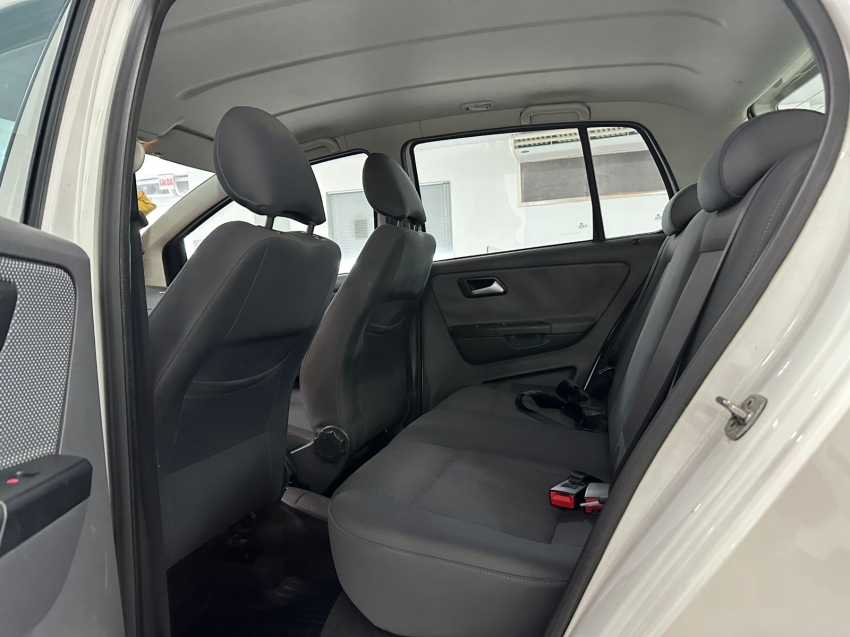 volkswagen fox 1.0 mi 8v flex 4p manual 201113