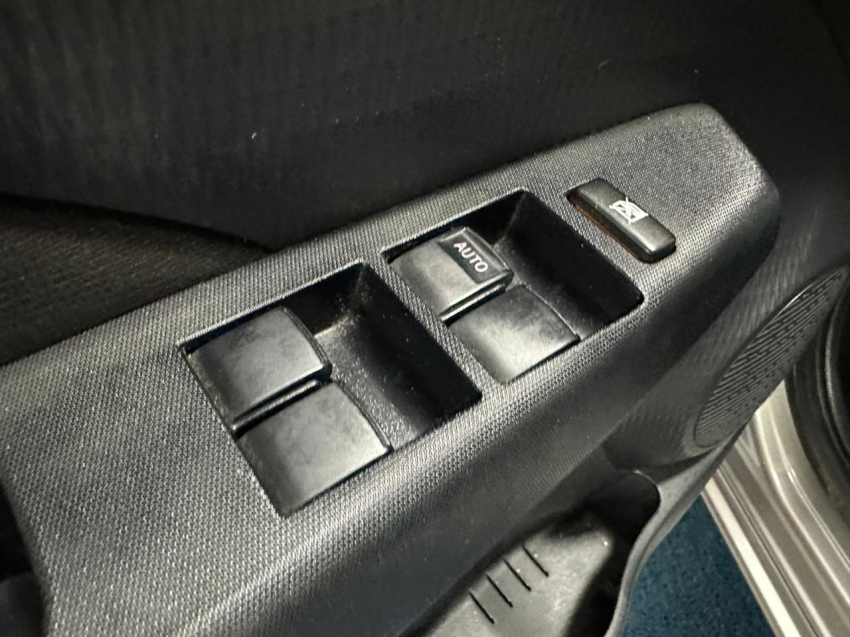 toyota etios 1.5 x plus sedan 16v flex 4p automatico 20198