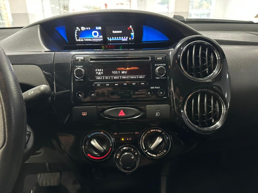 toyota etios 1.5 x plus sedan 16v flex 4p automatico 201917