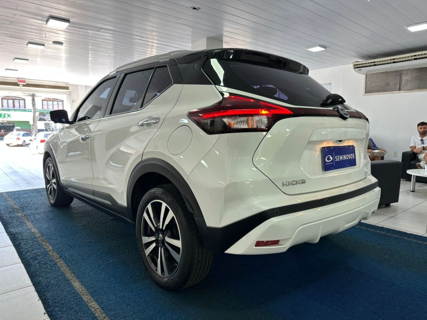 nissan kicks 1.6 16v flexstart exclusive xtronic flex 4p automatico 20225