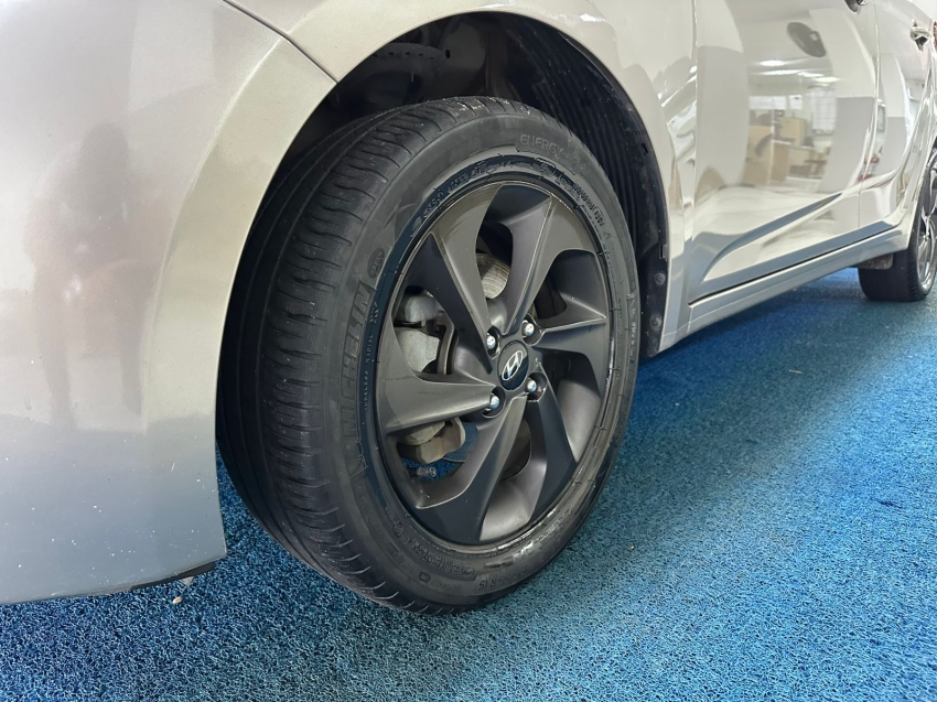 hyundai hb20 1.0 comfort style 12v flex 4p manual 201716