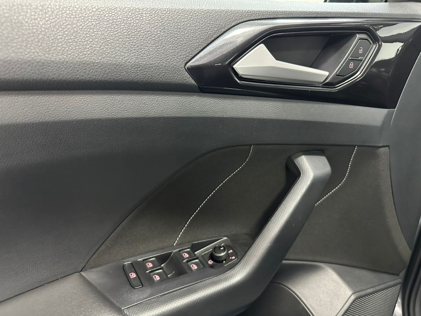 volkswagen t-cross 1.4 250 tsi total flex highline automatico 4p 20259