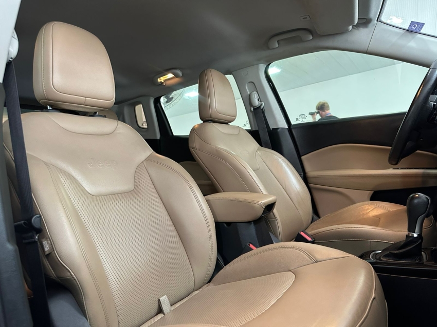 jeep compass 2.0 16v flex limited automatico 4p 201720