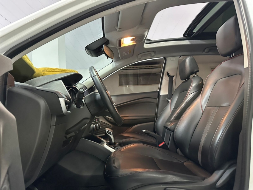 chevrolet tracker 1.2 turbo flex rs automatico 1.0 4p 202410