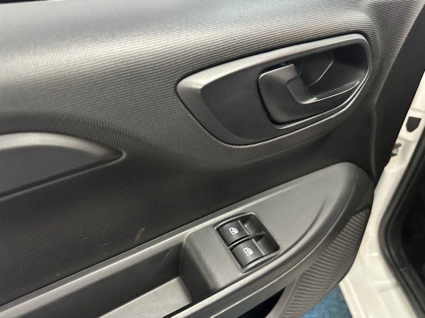 fiat fiorino 1.4 mpi furgao endurance 8v flex 2p manual 202414