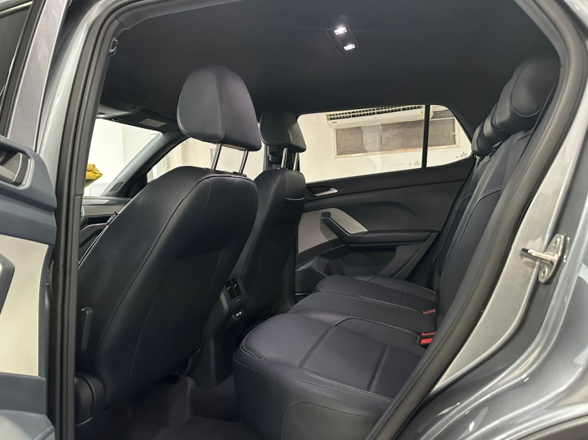 volkswagen t-cross 1.4 250 tsi total flex highline automatico 4p 202416