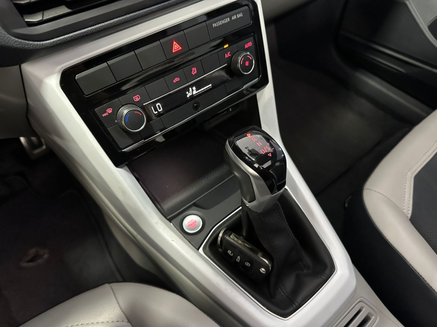 volkswagen t-cross 1.4 250 tsi total flex highline automatico 4p 202114