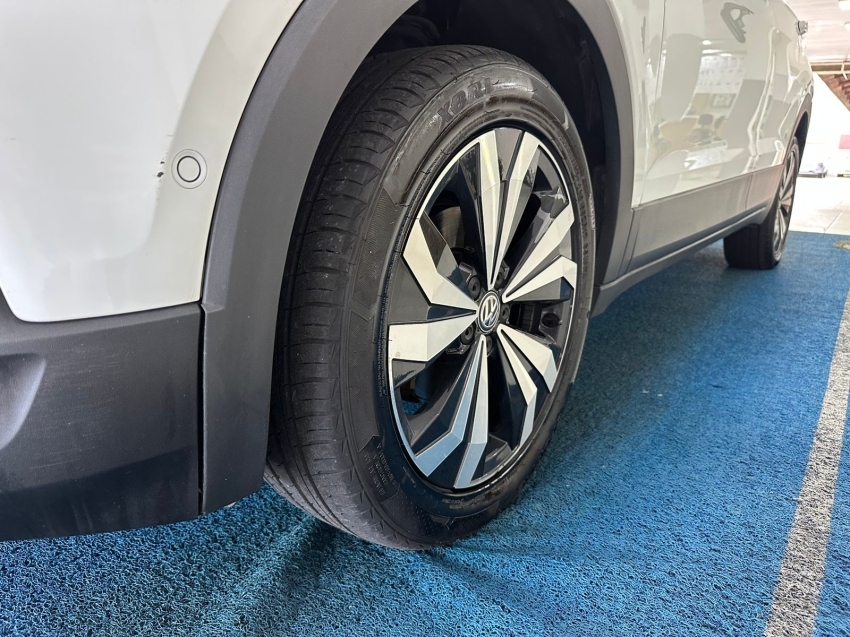 volkswagen t-cross 1.4 250 tsi total flex highline automatico 4p 20214