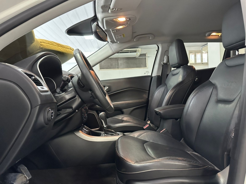 jeep compass 2.0 16v flex longitude automatico 4p 201910