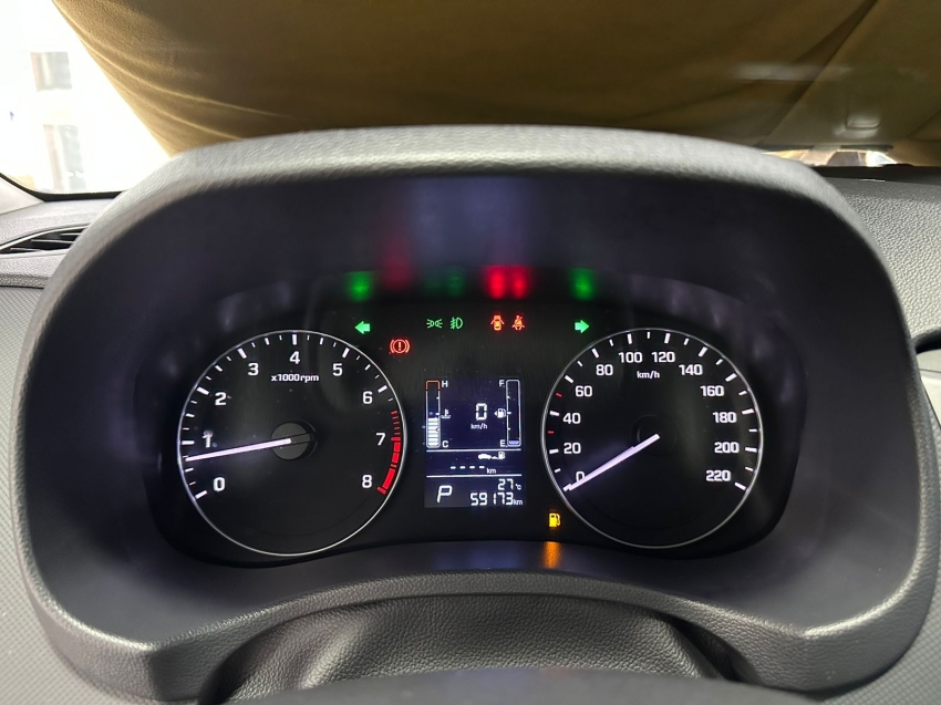 hyundai creta 1.6 16v flex action automatico 4p 202311