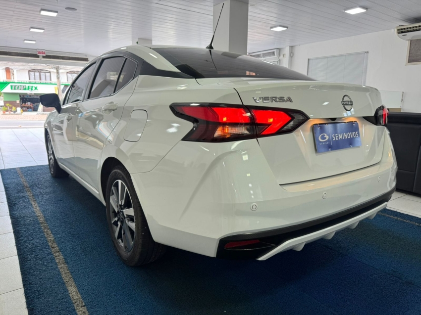nissan versa 1.6 16v flex advance xtronic 5p automatico 20243