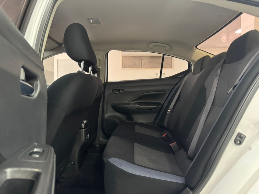 nissan versa 1.6 16v flex advance xtronic 5p automatico 202416