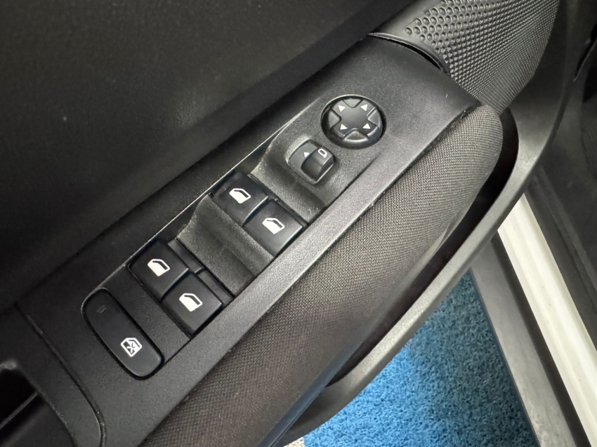 citroen c4 cactus 1.6 vti 120 flex feel eat6 5p automatico 20227