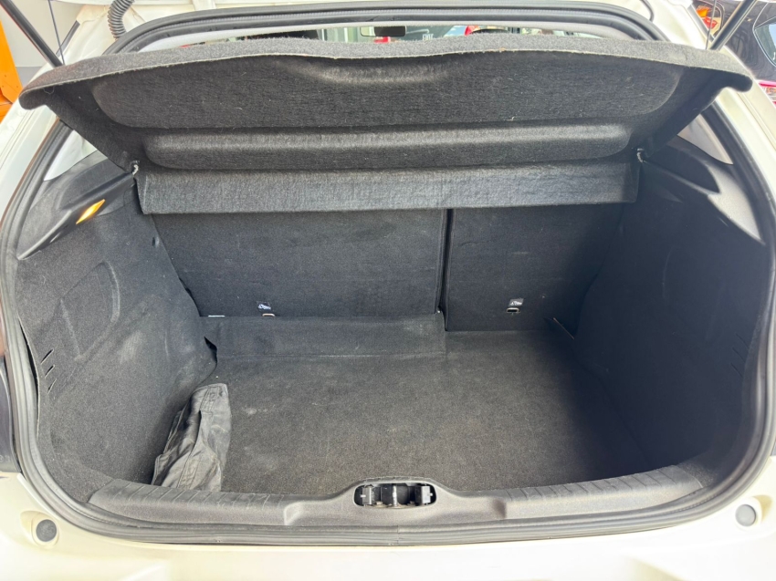 citroen c4 cactus 1.6 vti 120 flex feel eat6 5p automatico 202216