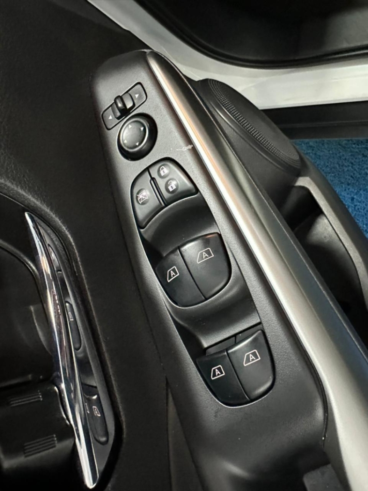 nissan kicks 1.6 16v flexstart advance xtronic flex 4p automatico 20229