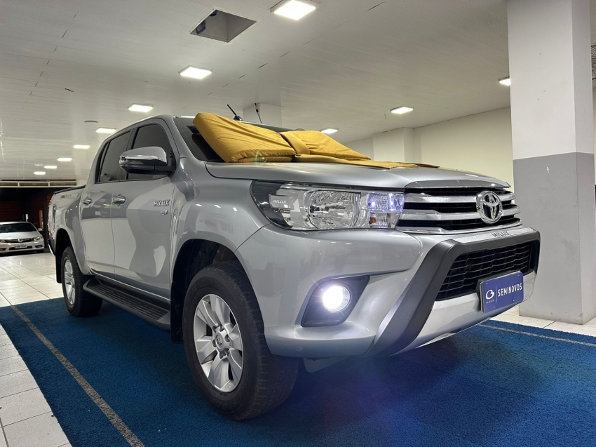 toyota hilux 2.7 srv 4x4 cd 16v flex 4p automatico 2018