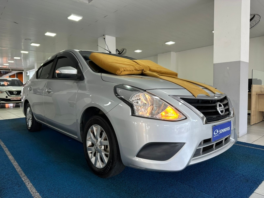 nissan versa 1.6 16v flexstart sv 4p xtronic flex automatico 2020