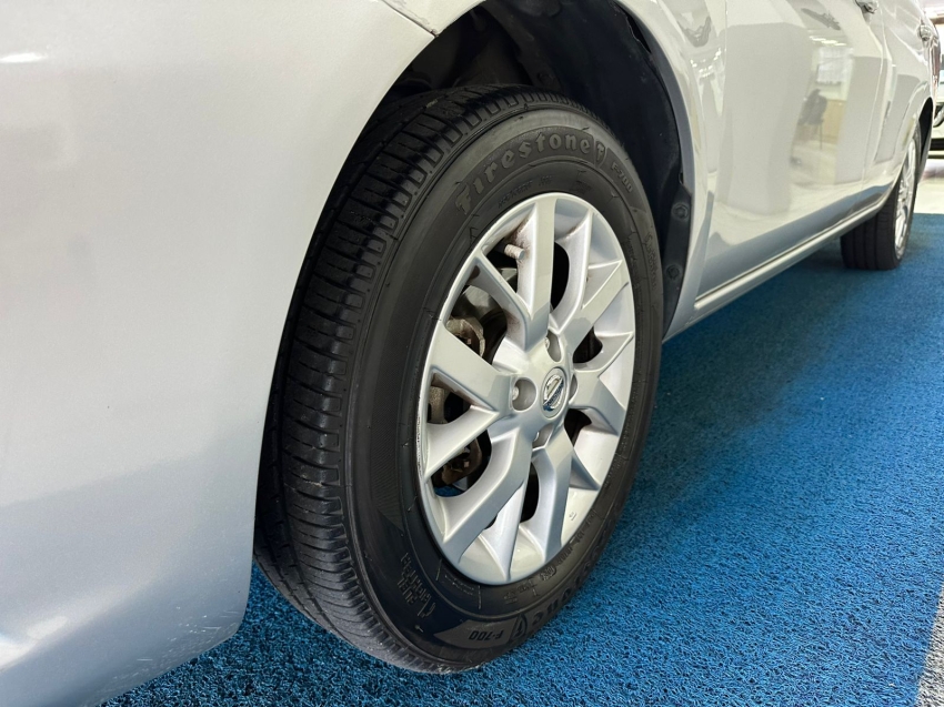 nissan versa 1.6 16v flexstart sv 4p xtronic flex automatico 20204