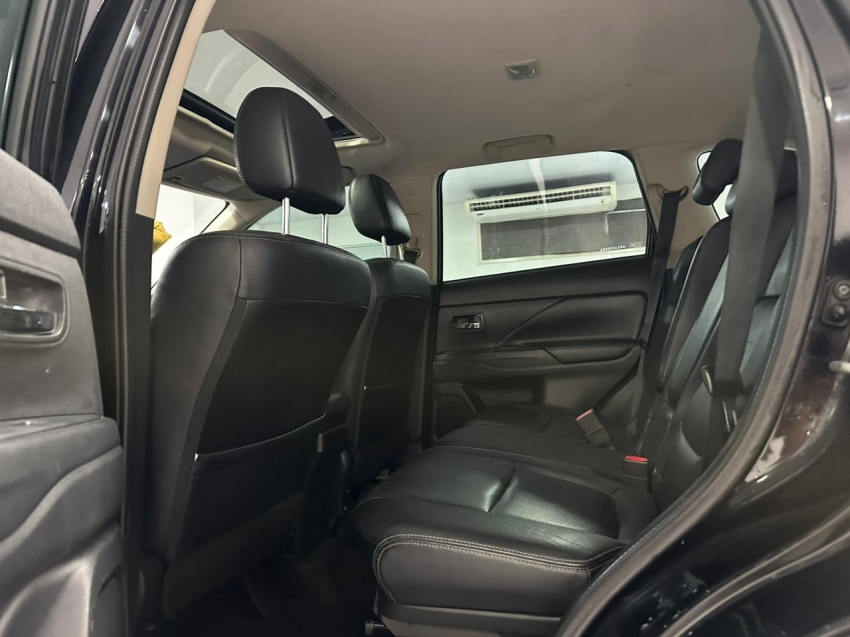 mitsubishi outlander 3.0 gasolina automatico 201610