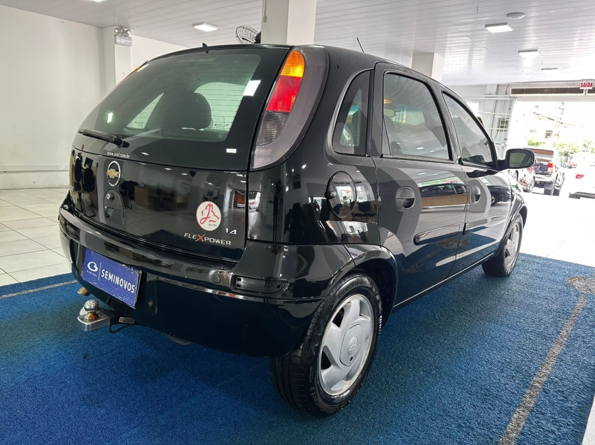 chevrolet corsa 1.4 flex manual 201217