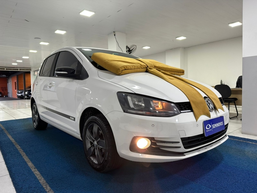 volkswagen fox 1.6 msi run 8v flex 4p manual 5p 2017