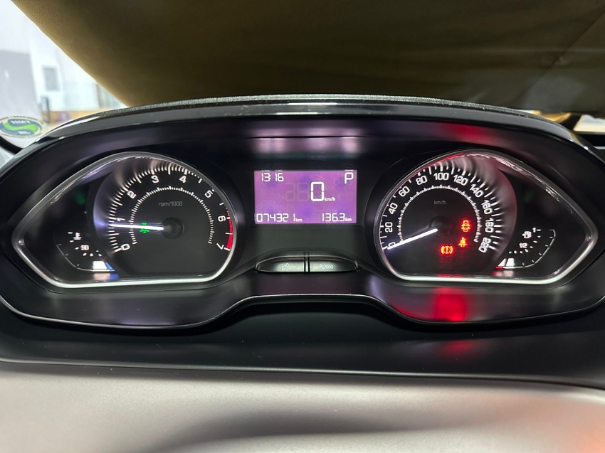 peugeot 208 1.6 griffe 16v flex 4p automatico 5p 20176