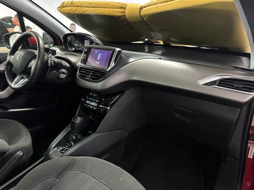 peugeot 208 1.6 griffe 16v flex 4p automatico 5p 201713