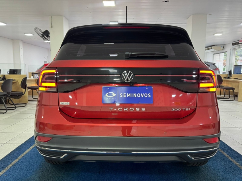 volkswagen t-cross 1.0 200 tsi total flex comfortline automatico 5p 202315