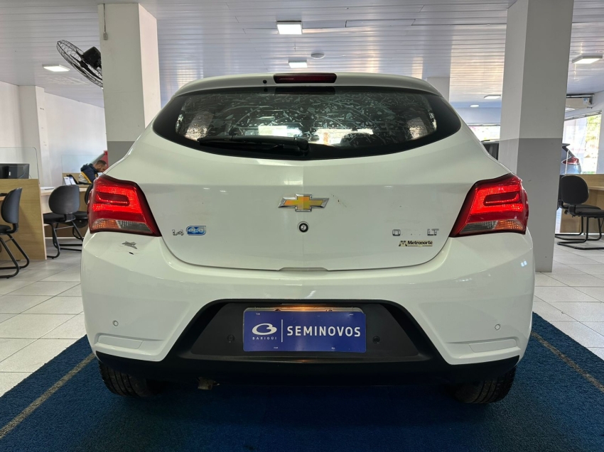 chevrolet onix 1.0 mpfi lt 8v flex 4p manual 5p 201714
