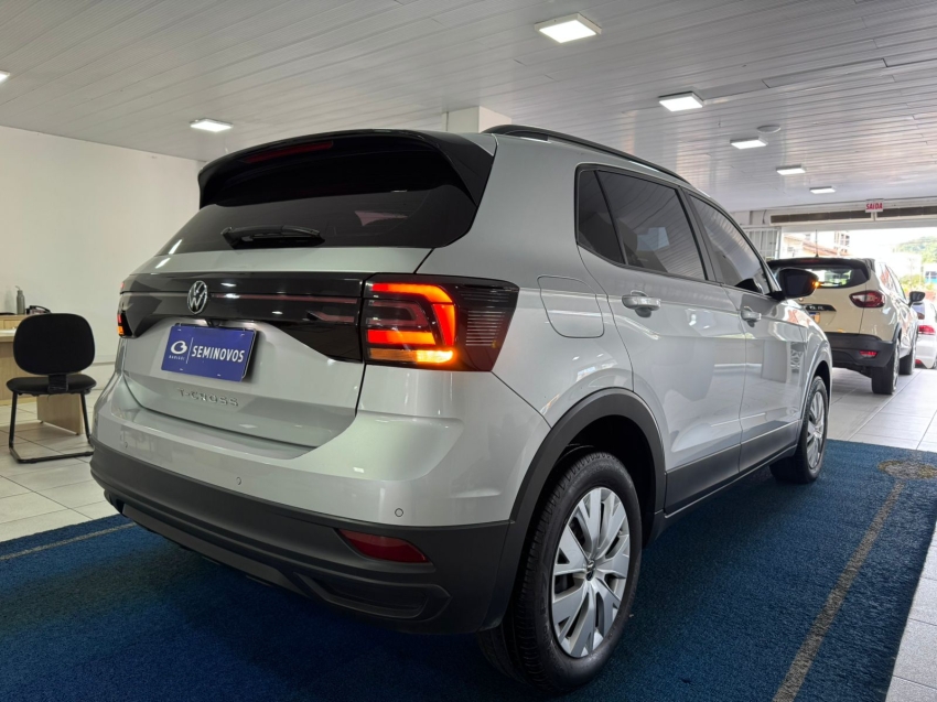 volkswagen t-cross 1.0 200 tsi total flex sense automatico 5p 202216