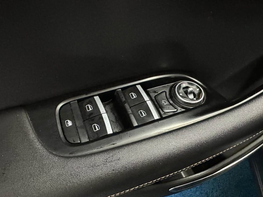 caoa chery tiggo 8 1.6 tgdi gasolina txs dct flex 5p automatico 20224