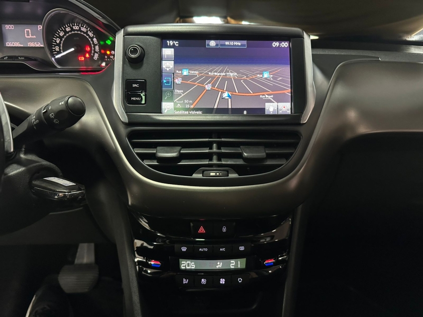 peugeot 2008 1.6 16v flex griffe 4p automatico 5p 20178