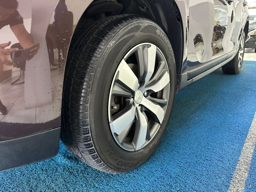 peugeot 2008 1.6 16v flex griffe 4p automatico 5p 201718