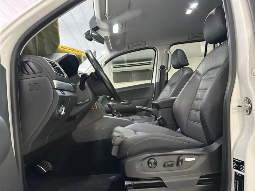 volkswagen amarok 2.0 highline 4x4 cd 16v turbo intercooler diesel 4p automatico 3.0 5p 20195